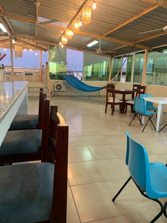 Reef Hostel Манта Екстер'єр фото