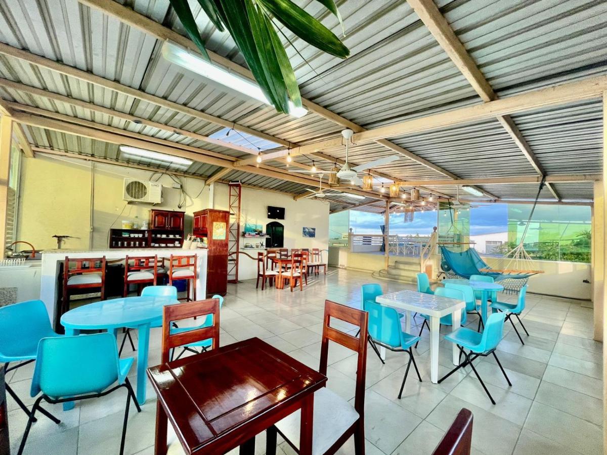 Reef Hostel Манта Екстер'єр фото
