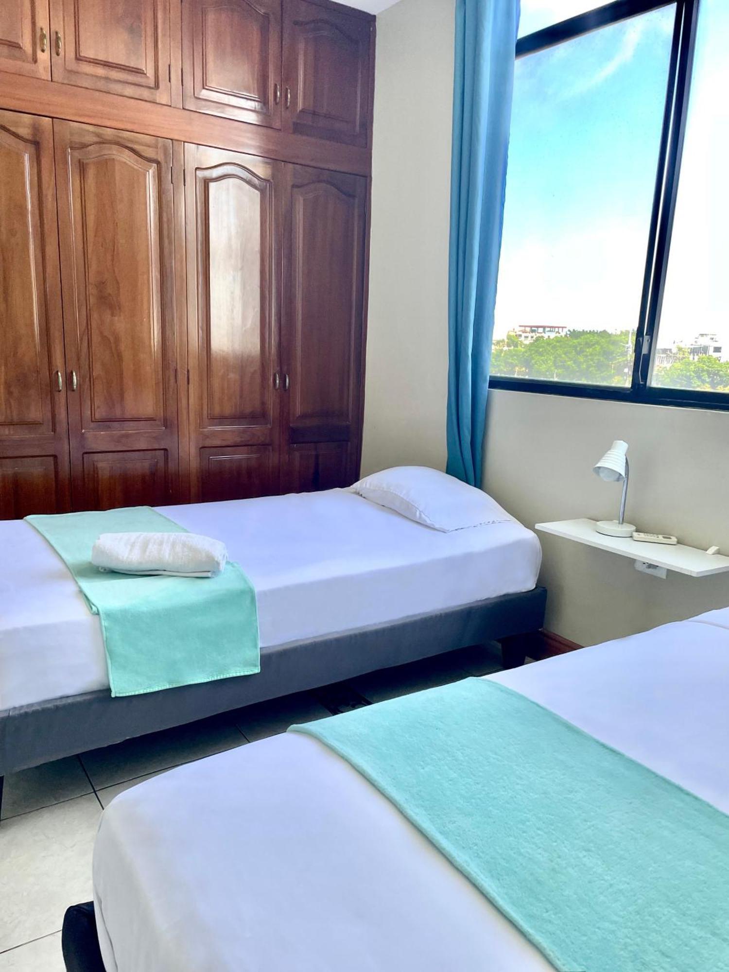 Reef Hostel Манта Екстер'єр фото